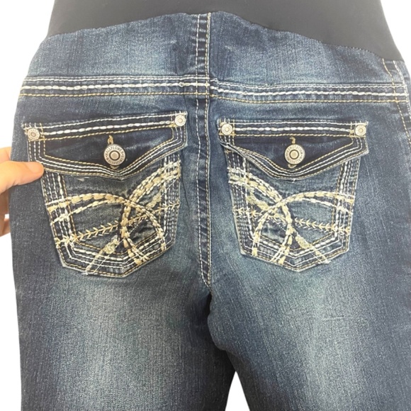 Blue Denim Maternity Jeans - Picture 5 of 13